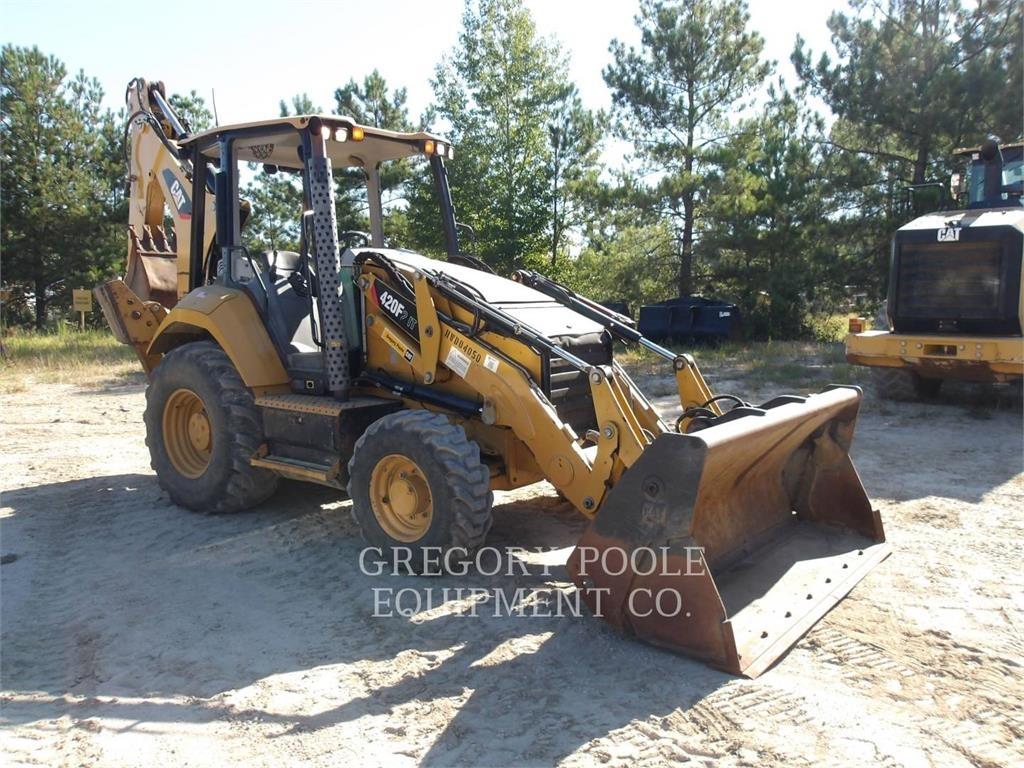 CAT 420F2IT Backhoe loaders