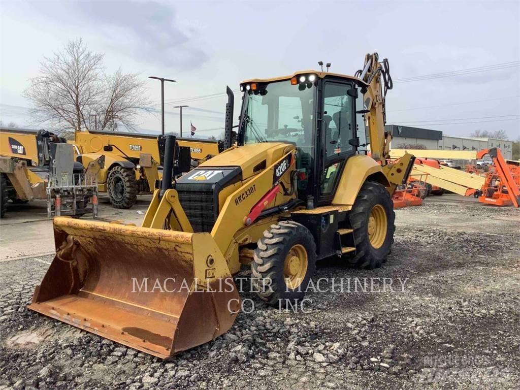 CAT 420F2ST Backhoe loaders
