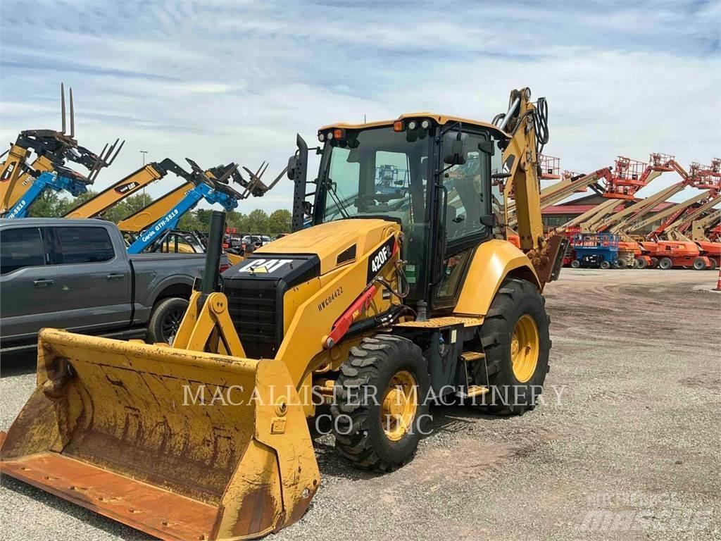 CAT 420F2ST Backhoe loaders