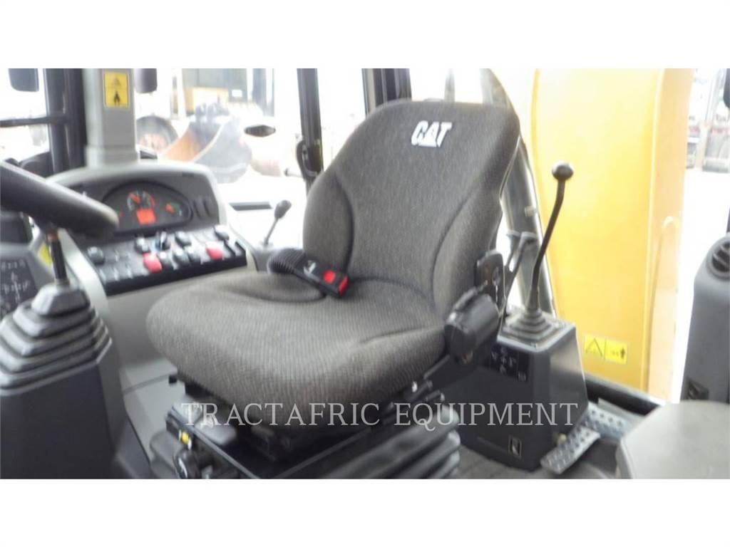 CAT 426F2LRC Backhoe loaders