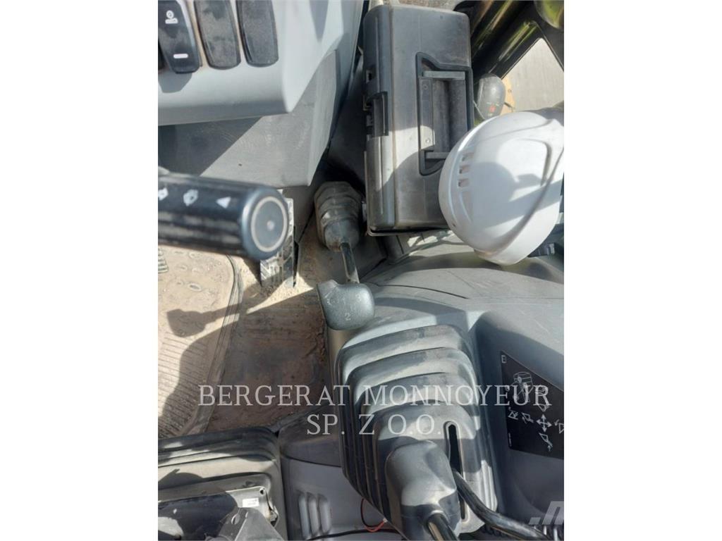 CAT 428 Backhoe loaders