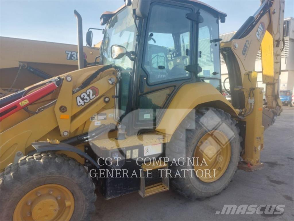 CAT 432 Backhoe loaders