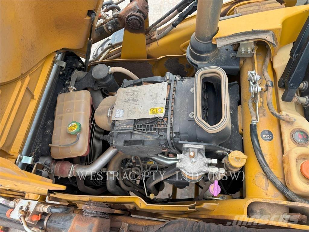 CAT 432-07LRC Backhoe loaders
