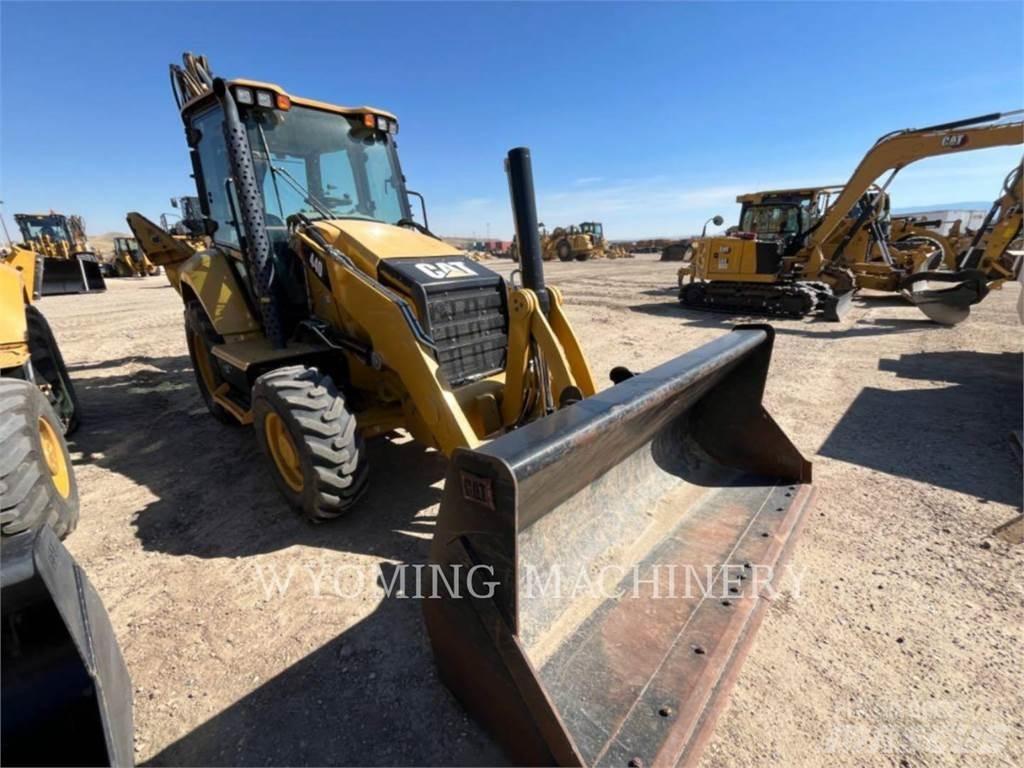 CAT 440 Backhoe loaders