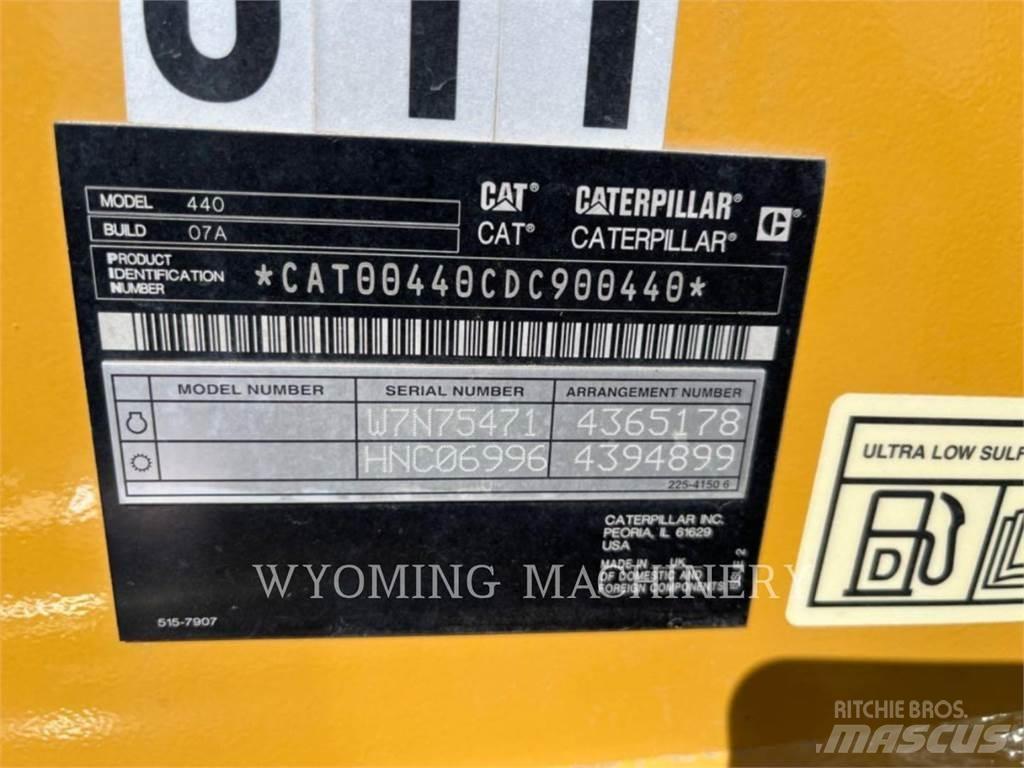 CAT 440 Backhoe loaders