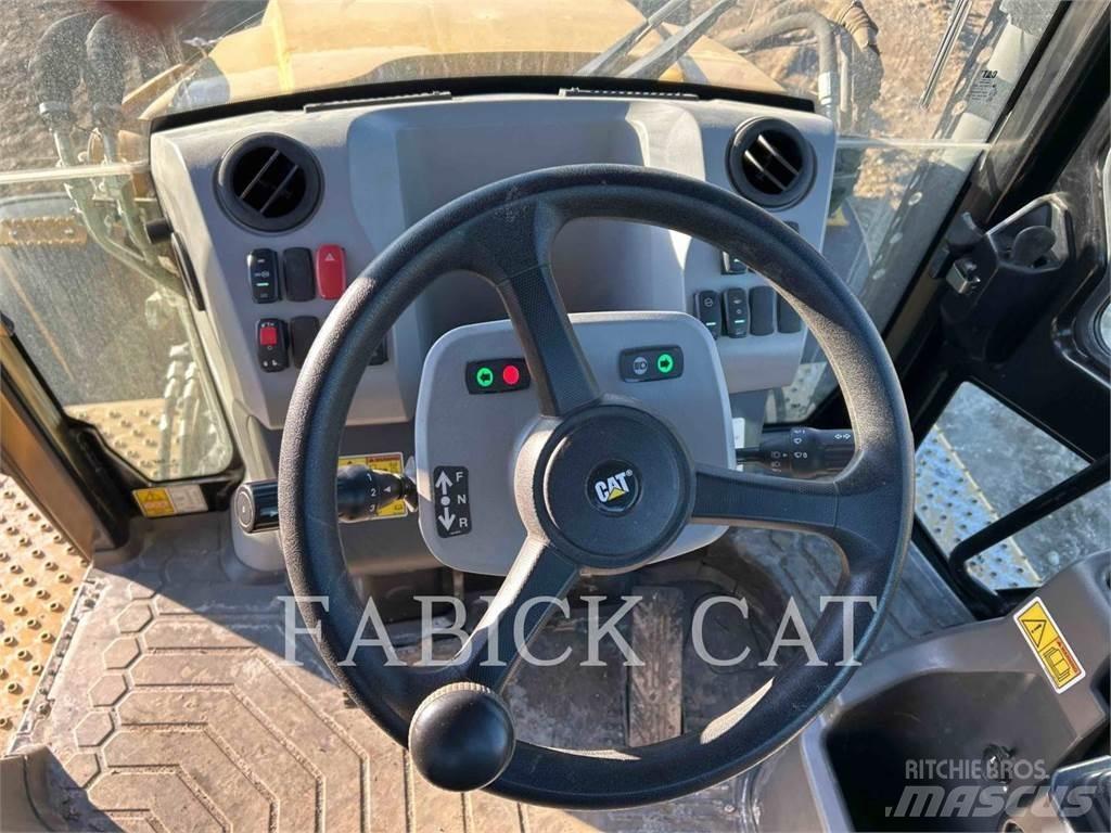 CAT 440-07 Backhoe loaders