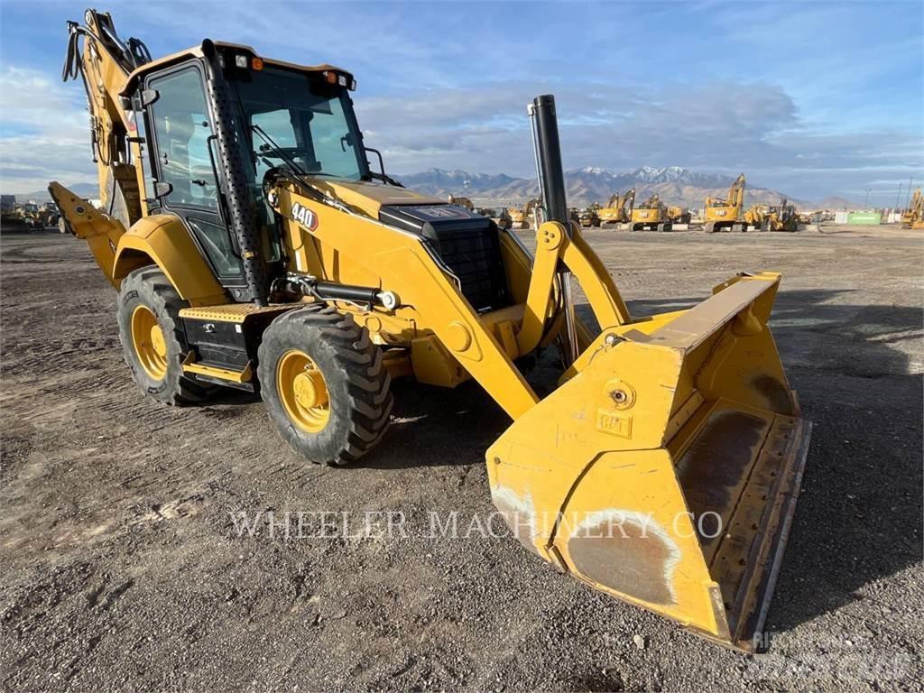 CAT 440 TH Backhoe loaders