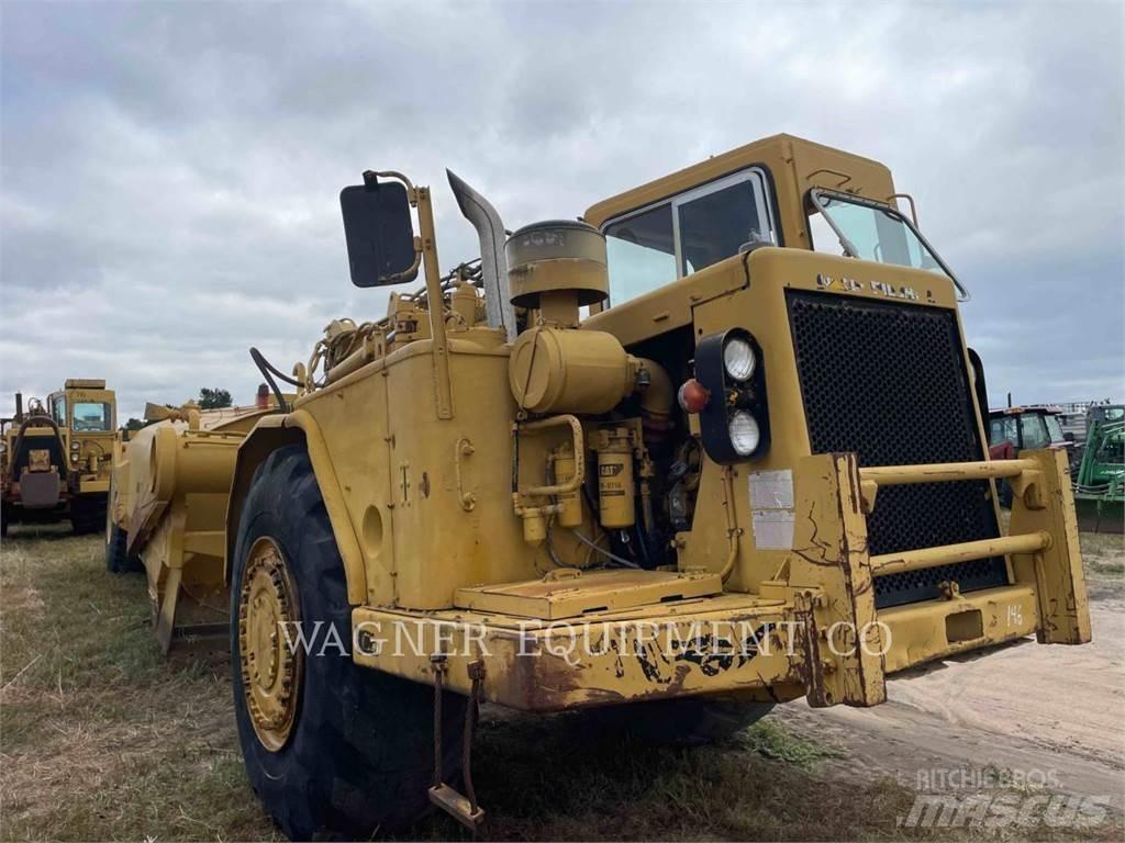 CAT 621B WW Water tankers