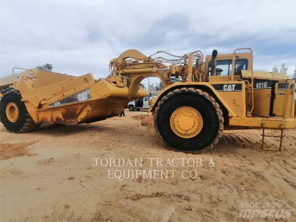 CAT 621G Scrapers