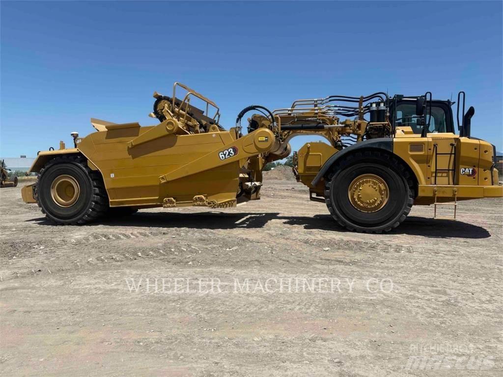 CAT 623 Scrapers