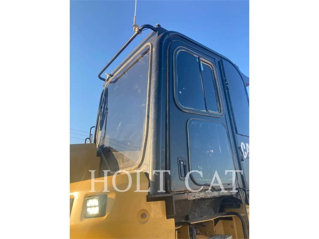 CAT 631K Scrapers