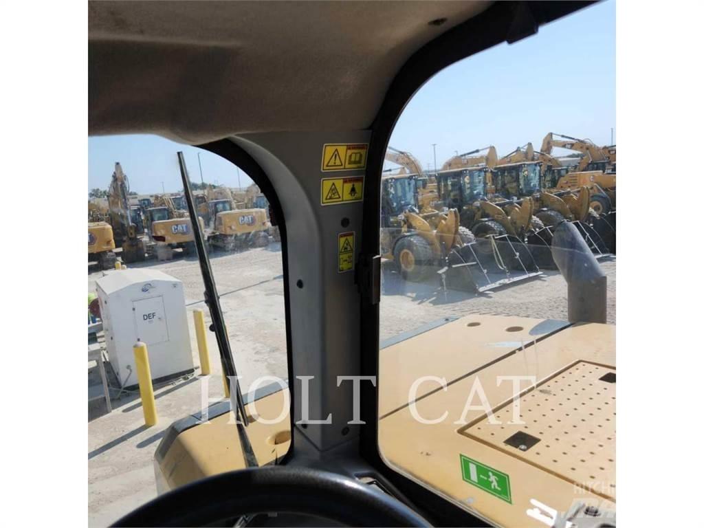 CAT 631K Scrapers