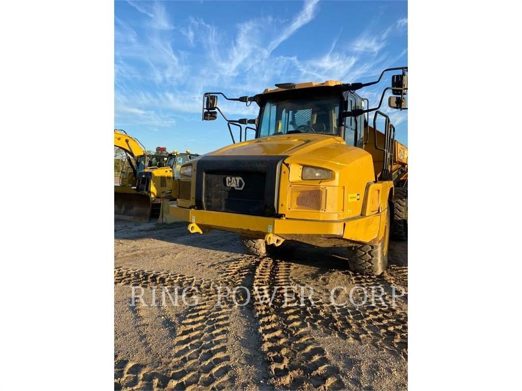 CAT 725WW Tanker trucks