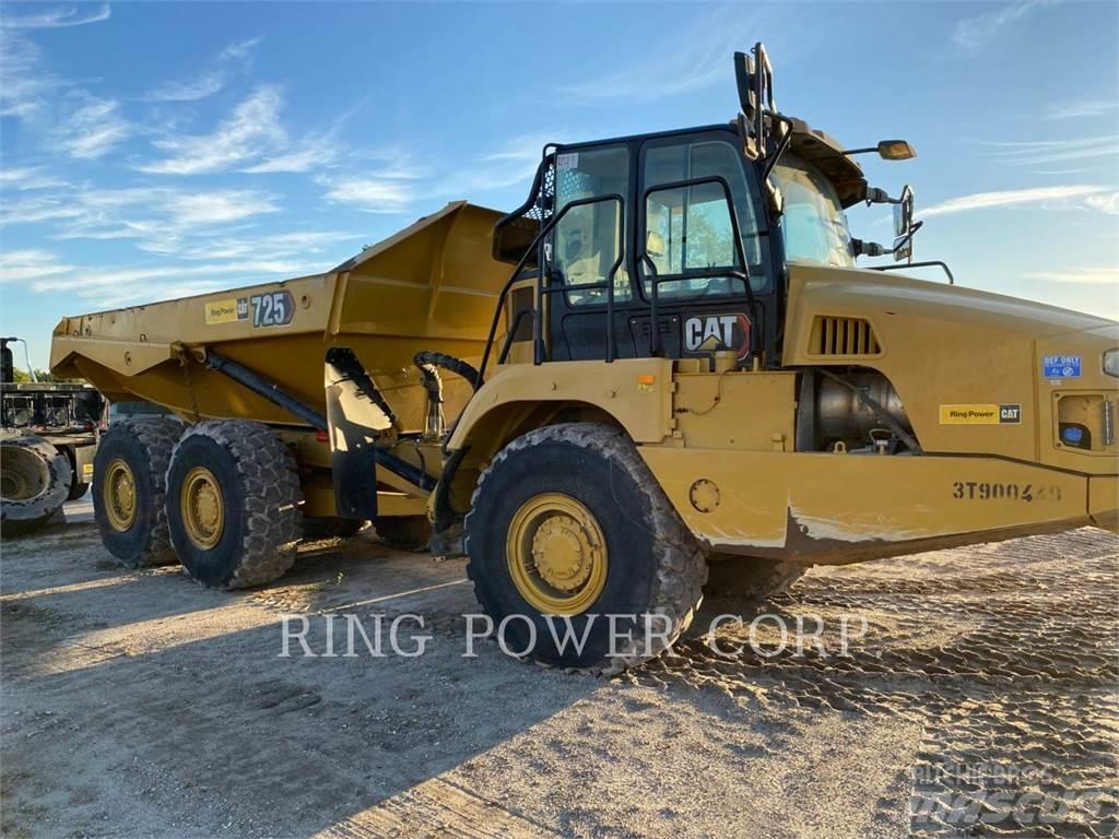 CAT 725WW Tanker trucks