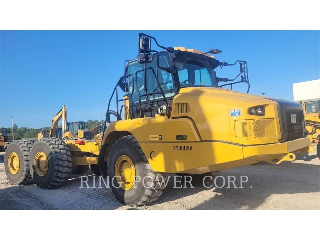 CAT 725WW Tanker trucks