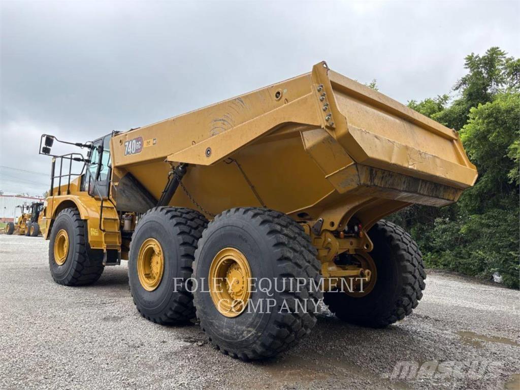 CAT 740GC-04 Articulated Dump Trucks (ADTs)
