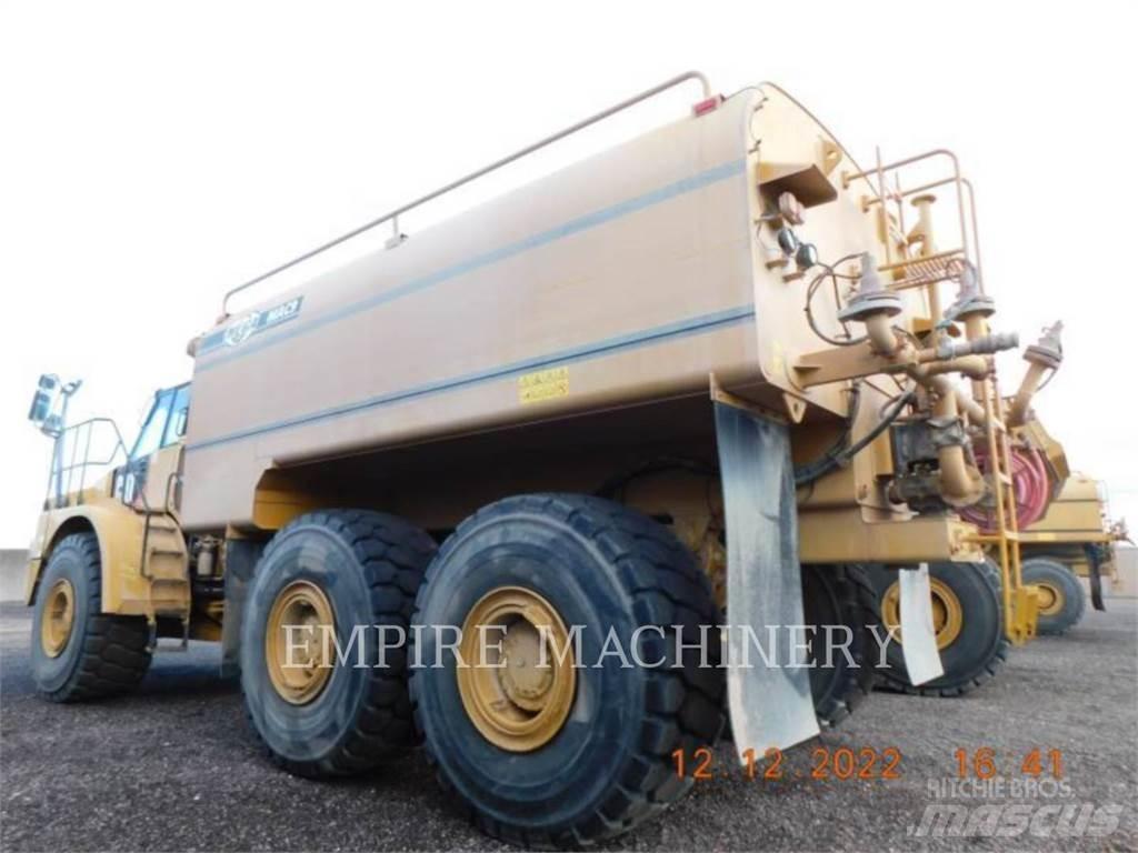 CAT 745C WT Water tankers