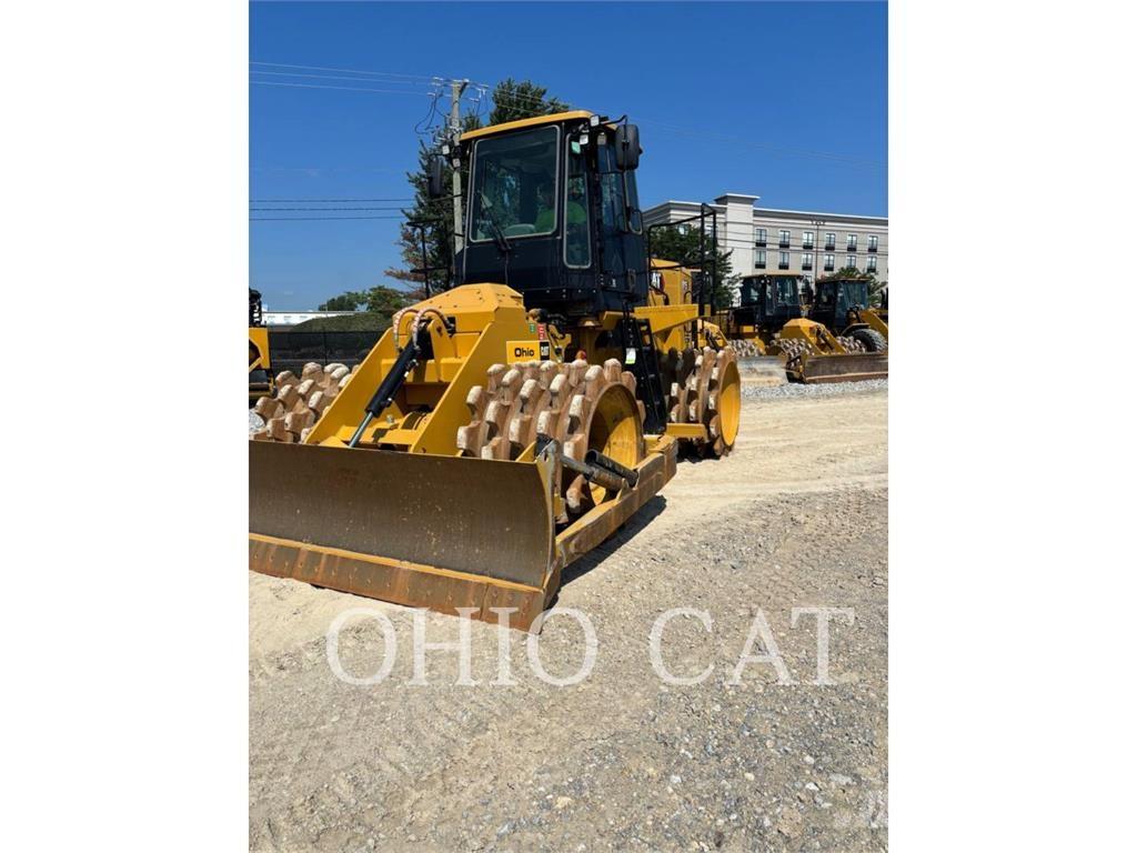 CAT 815 Wheel dozers