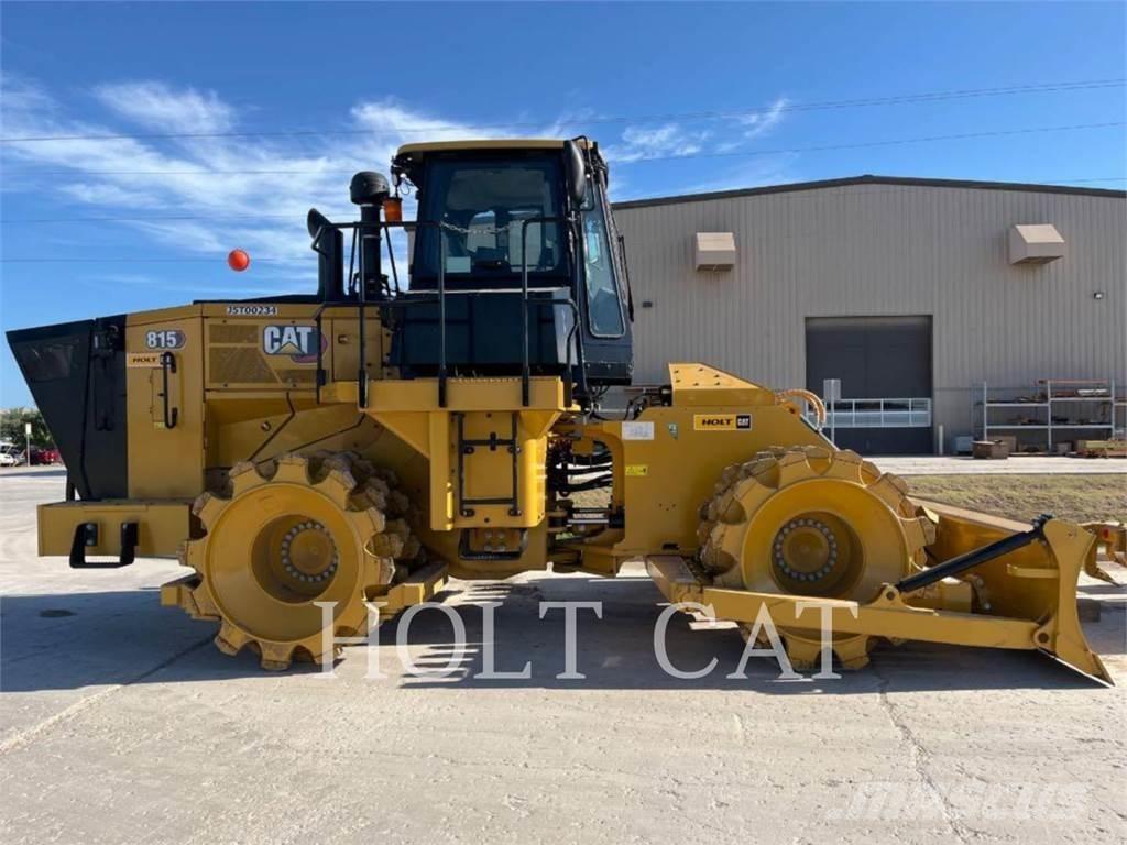 CAT 815 Soil compactors