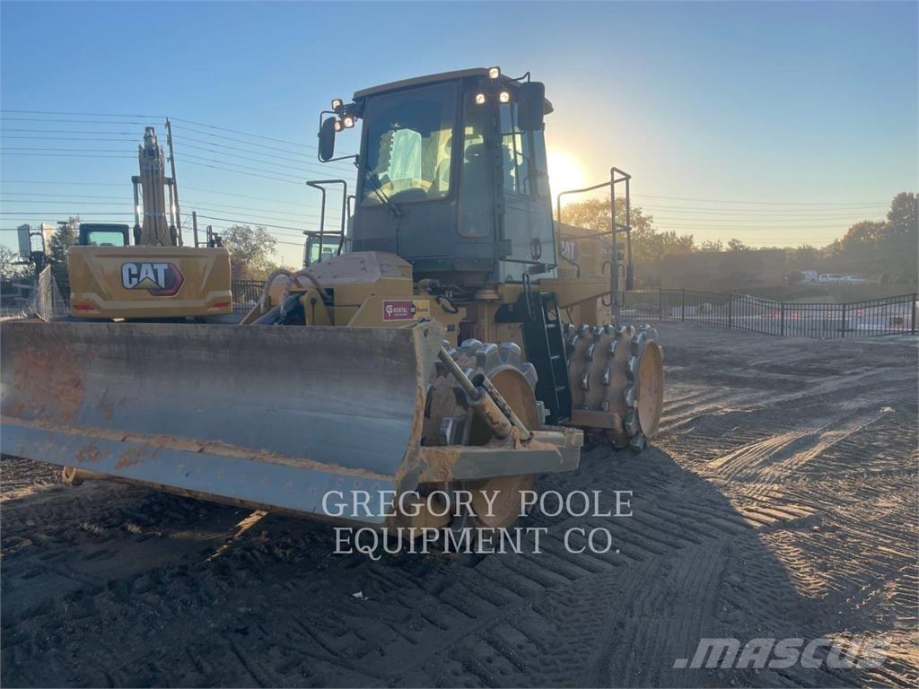 CAT 815-11 Soil compactors