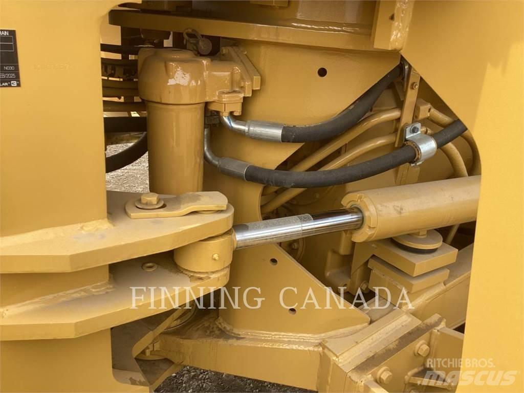 CAT 815F Soil compactors