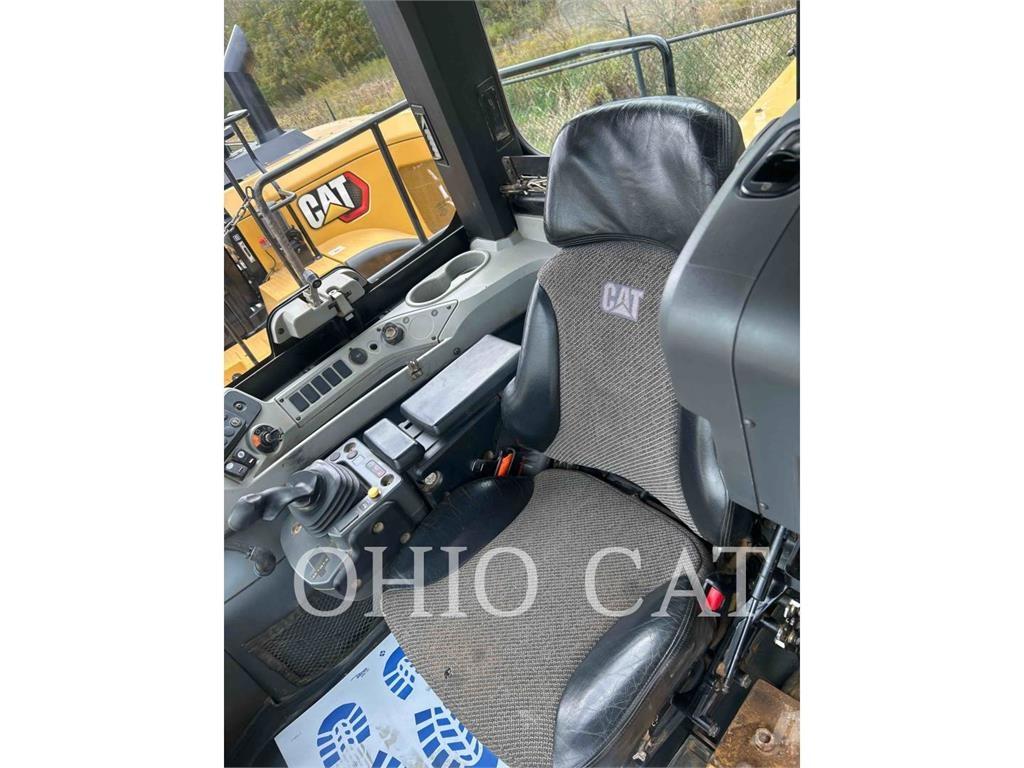 CAT 815K Soil compactors