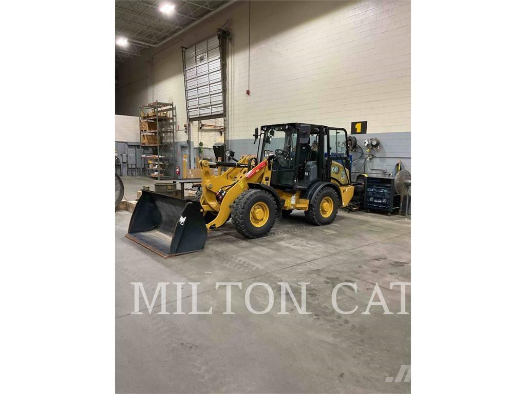 CAT 906 Wheel loaders