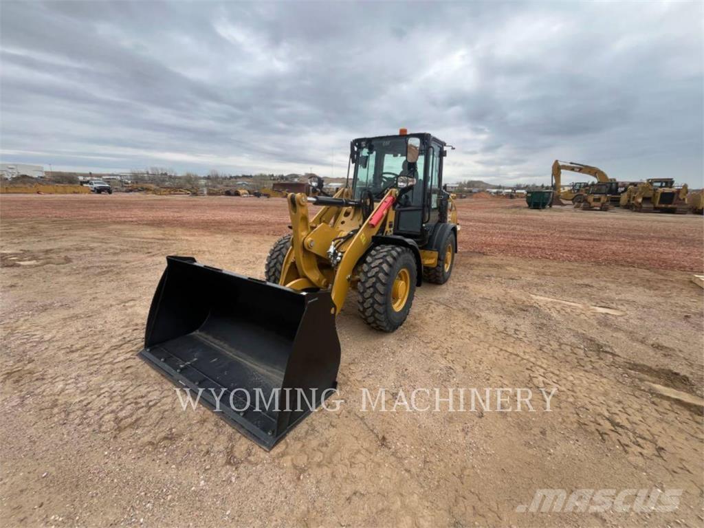 CAT 906 Wheel loaders
