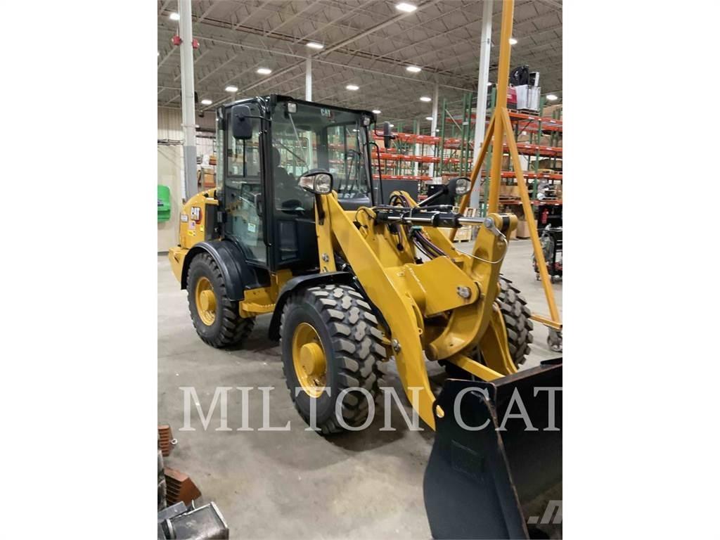 CAT 906M Wheel loaders