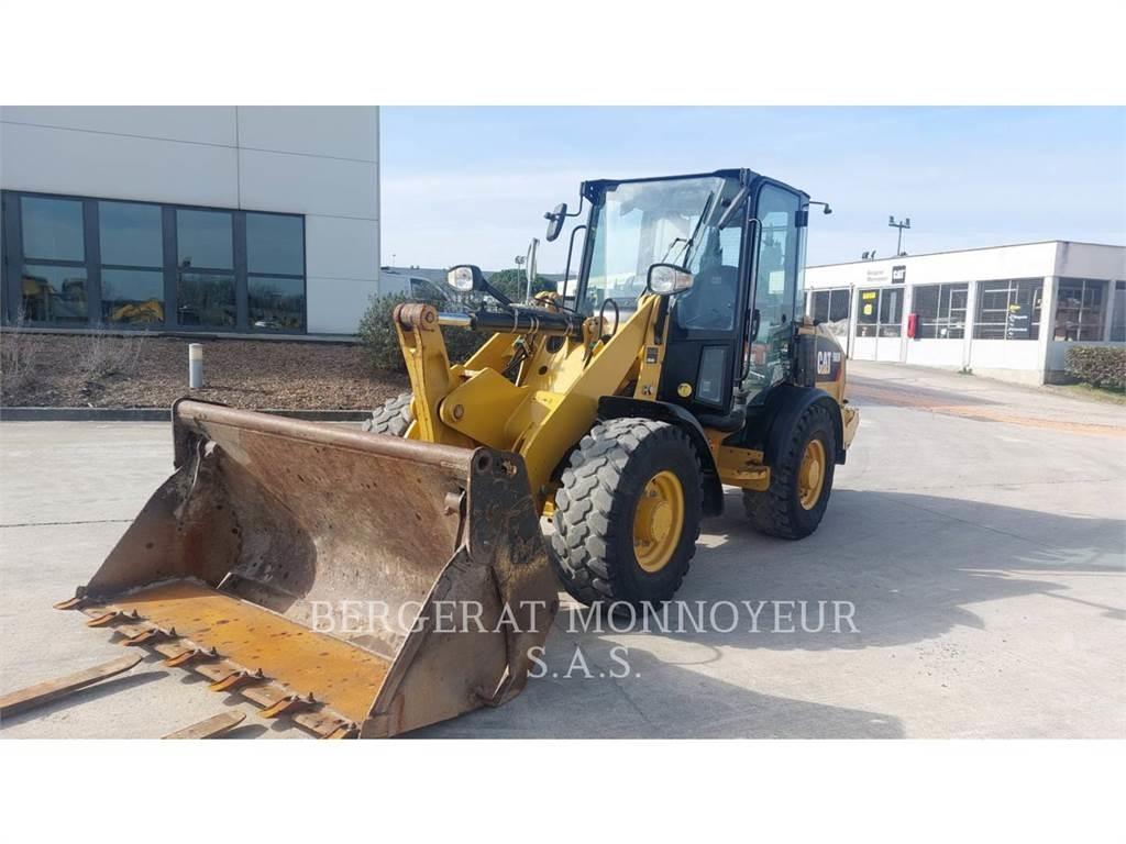 CAT 906M Wheel loaders
