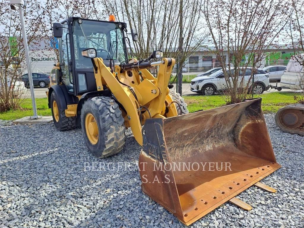 CAT 906M Wheel loaders