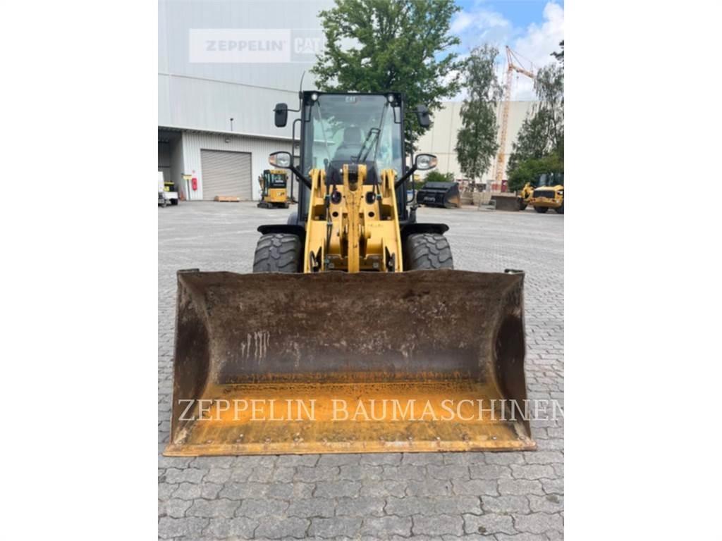 CAT 907M Wheel loaders