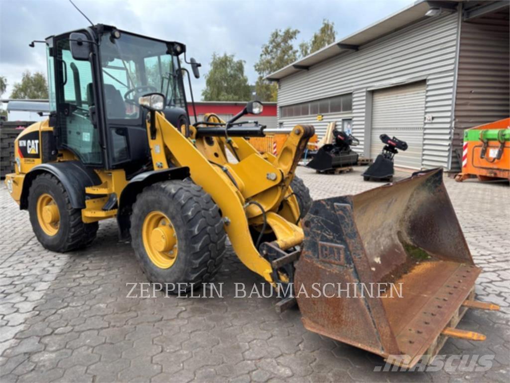 CAT 907M Wheel loaders