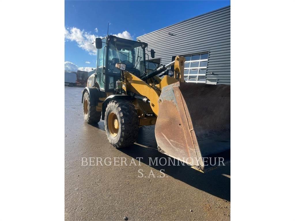 CAT 908 Wheel loaders