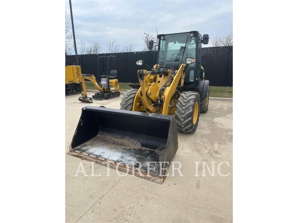 CAT 908M Mini loaders