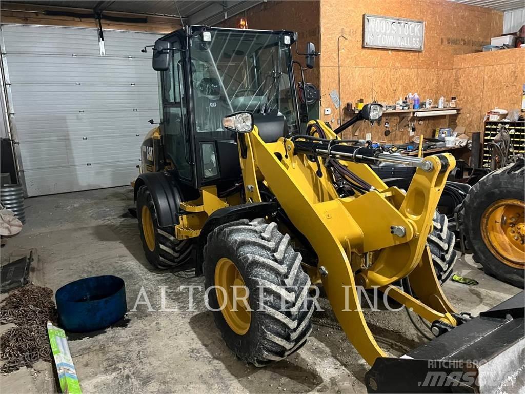 CAT 908M Mini loaders