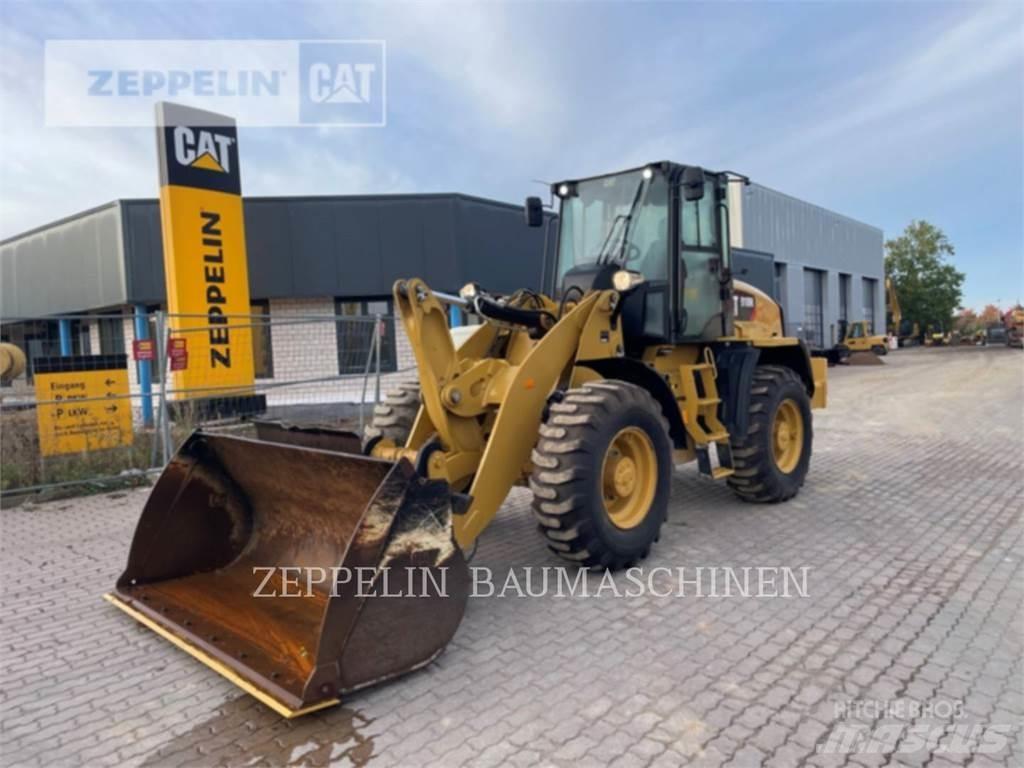 CAT 918M Wheel loaders
