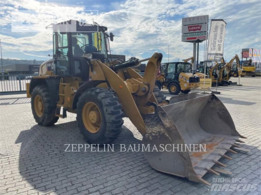 CAT 918M Wheel loaders