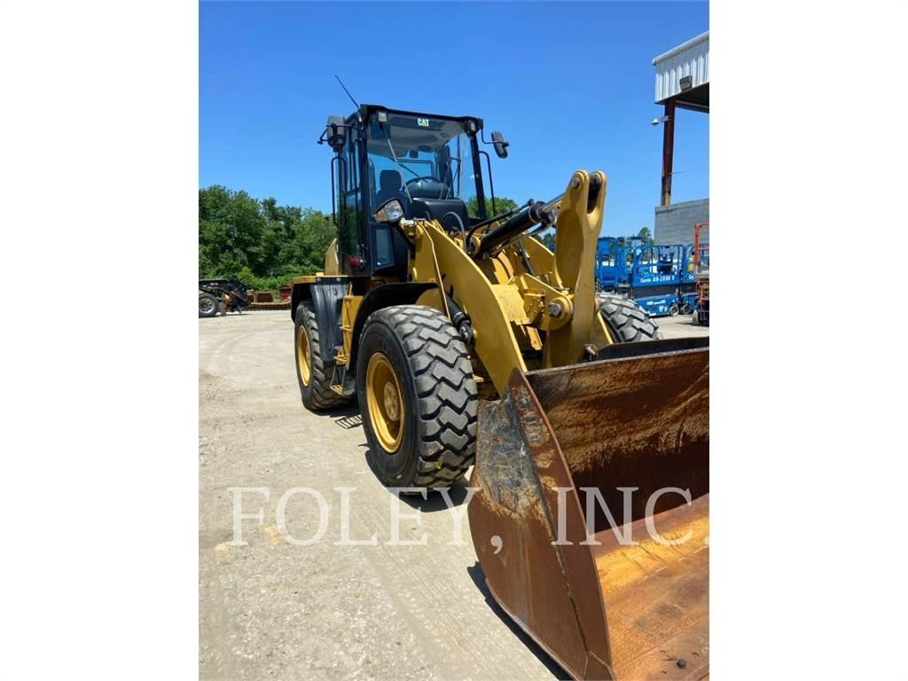 CAT 918M Wheel loaders