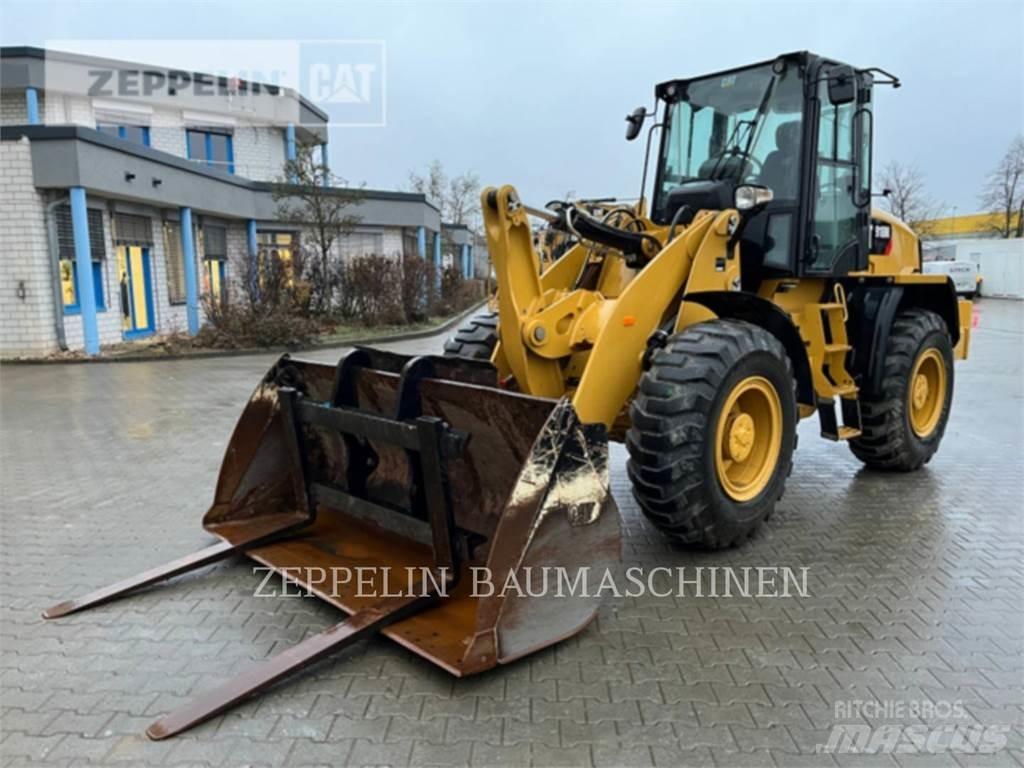 CAT 918M Wheel loaders
