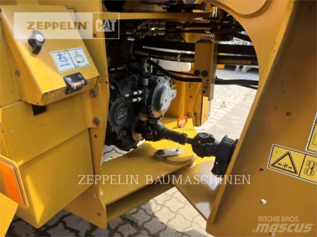 CAT 918M Wheel loaders