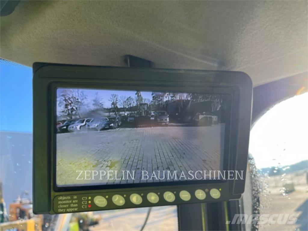 CAT 918M Wheel loaders