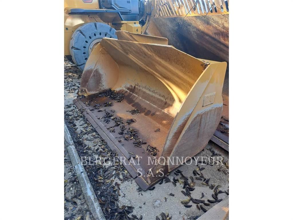 CAT 926M Wheel loaders