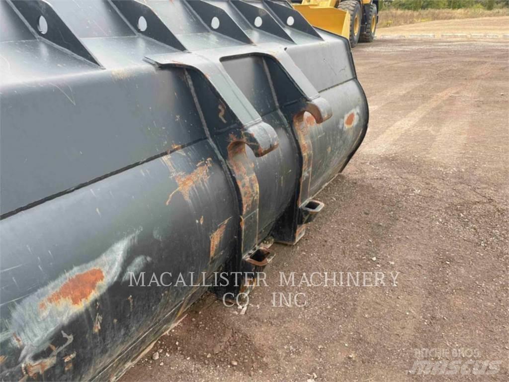 CAT 926M Wheel loaders