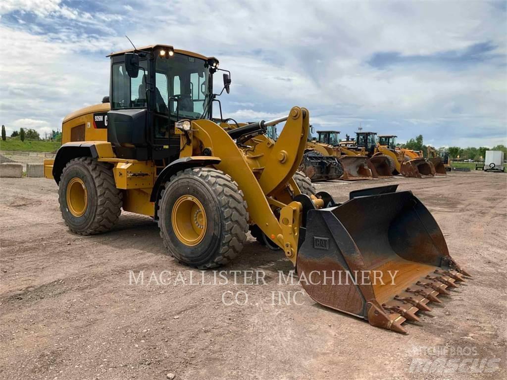 CAT 926M Wheel loaders