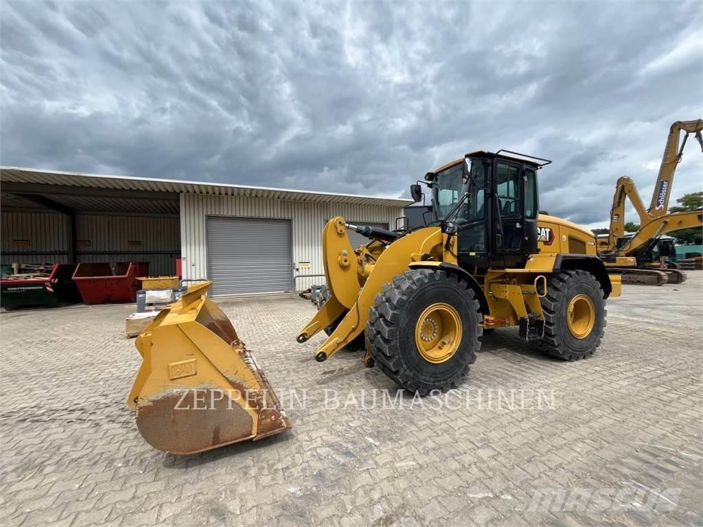 CAT 926M Wheel loaders