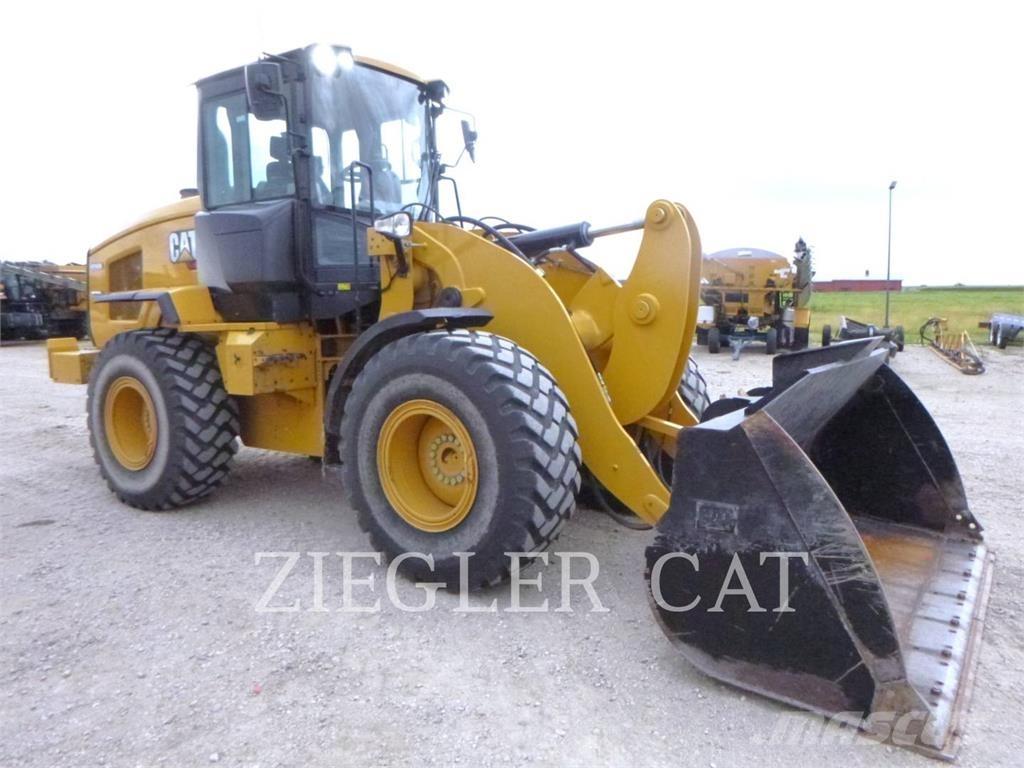 CAT 926M Wheel loaders