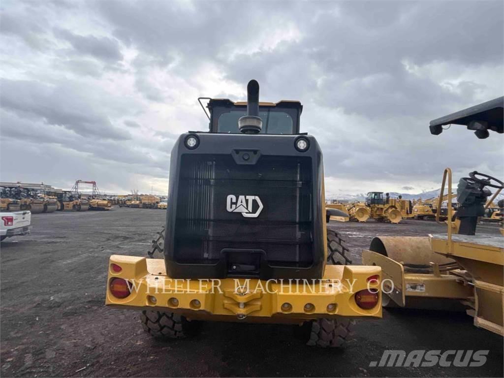 CAT 926M QC Wheel loaders