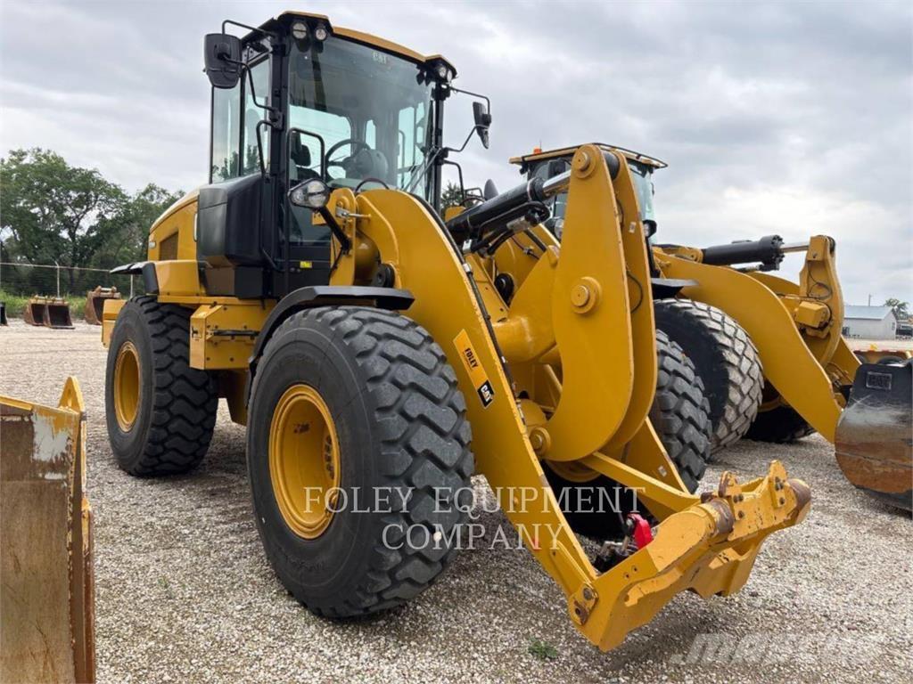 CAT 930M Wheel loaders
