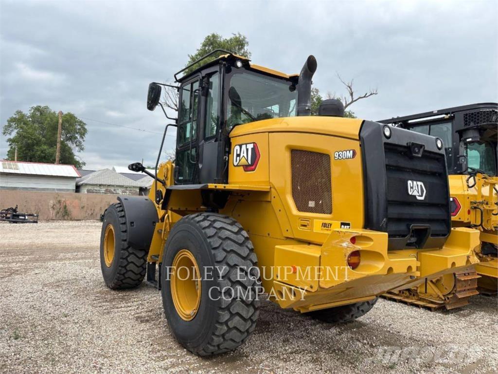 CAT 930M Wheel loaders